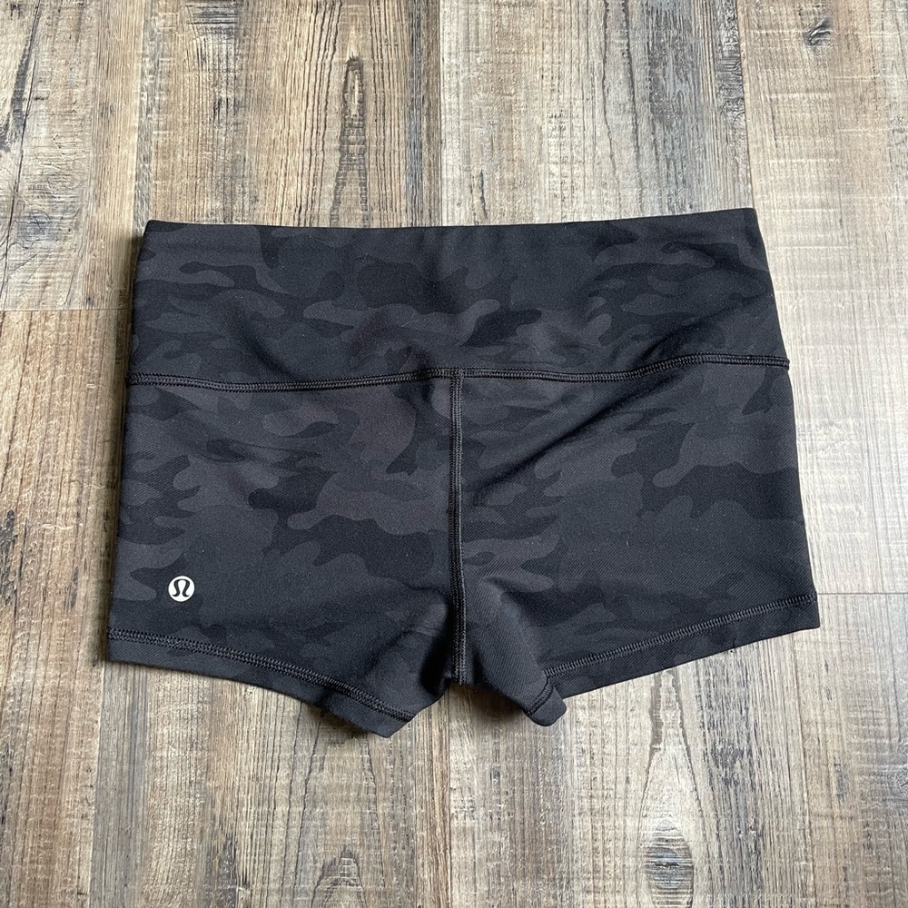 Lululemon boogie shorts
